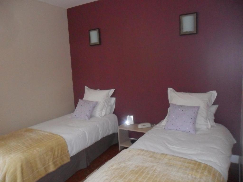 Hotel La Buissonniere Bannay  Ruang foto