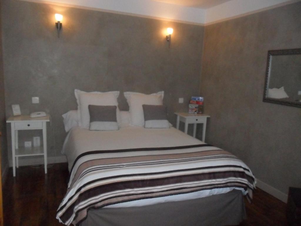 Hotel La Buissonniere Bannay  Ruang foto